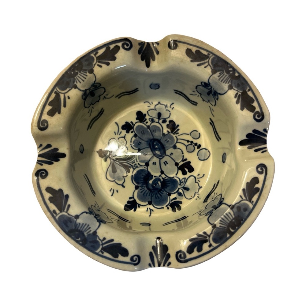 Vintage Regina Delft Blue Floral Ceramic Ashtray